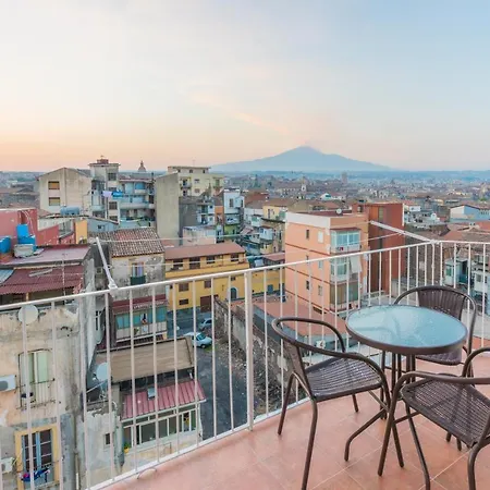 Soffitti Colorati Apartment Catania Exterior photo